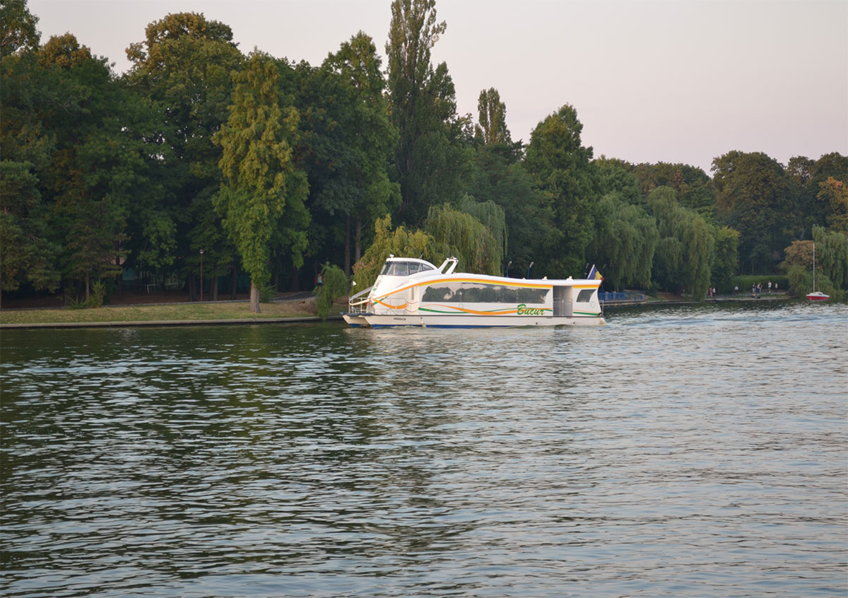 Catamaran "Bucur"